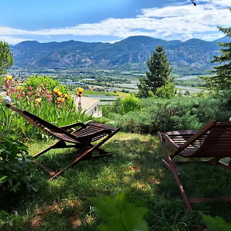 D'hotes La Citadelle Bed & Breakfast *